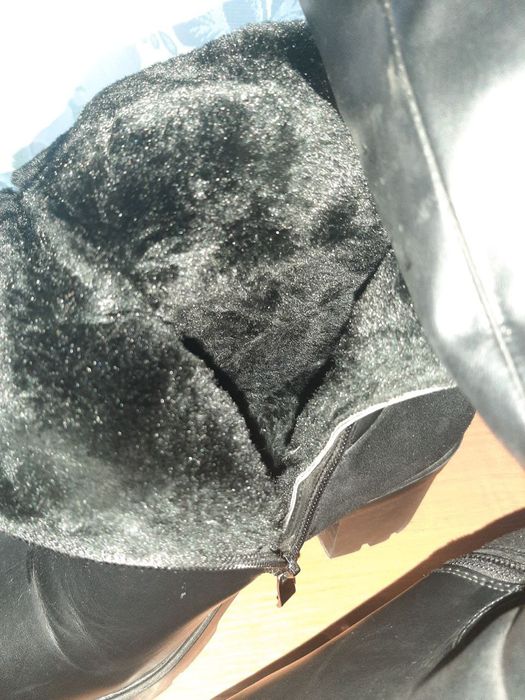 Сапожки на каблуку