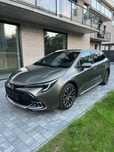 Toyota Corolla Hybryda full auto jak nowe