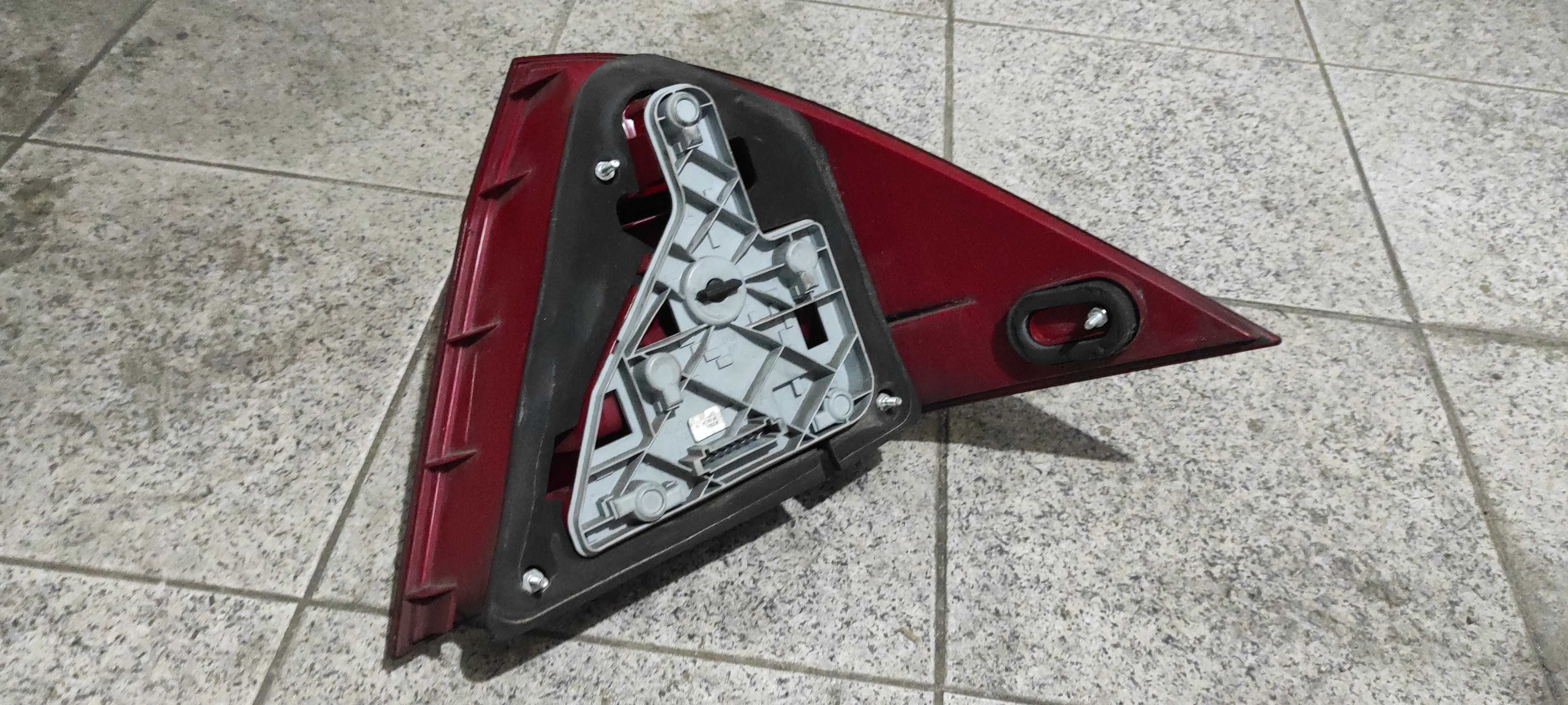 Farolim Traseiro para Mercedes Classe C Sedan W203