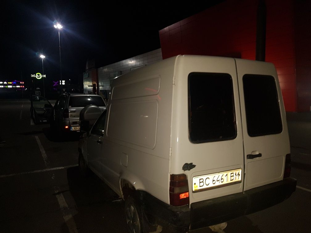 Fiat Fiorino 98 1.7d двери дверь кляпа кришка распашонка стекло дверка