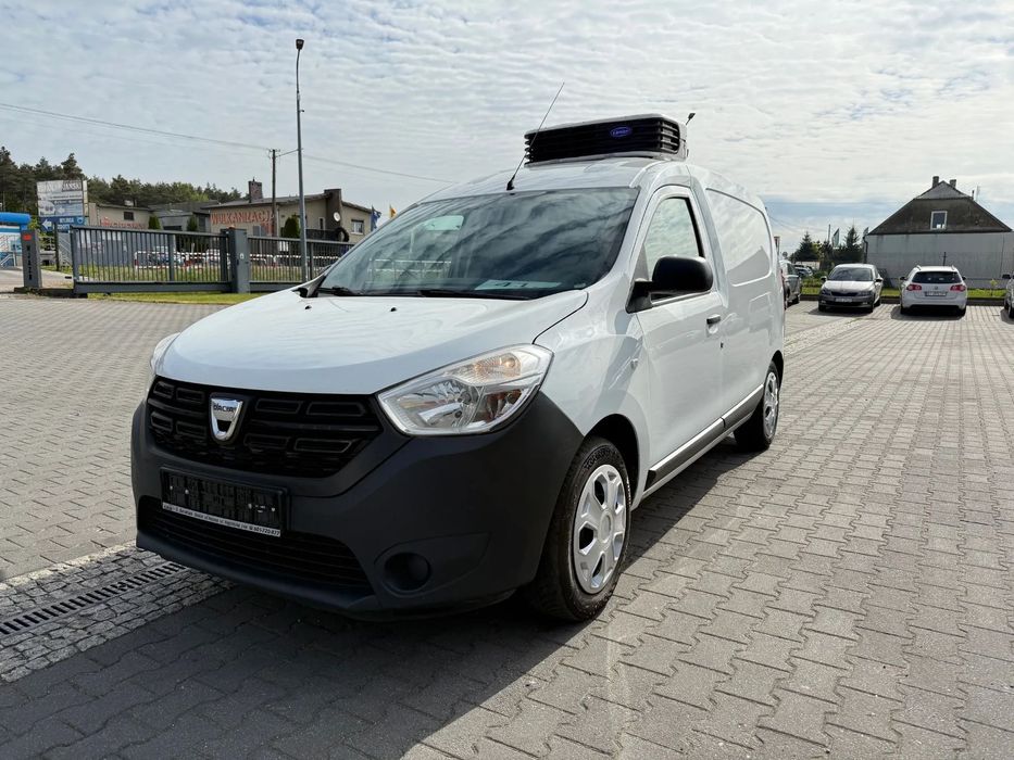 Dacia Dokker Chłodnia/Mroźnia Carrier + 230 V Salon PL,  NR.41 Klimatyzacja, Mroźnia , 230V, Carrier
