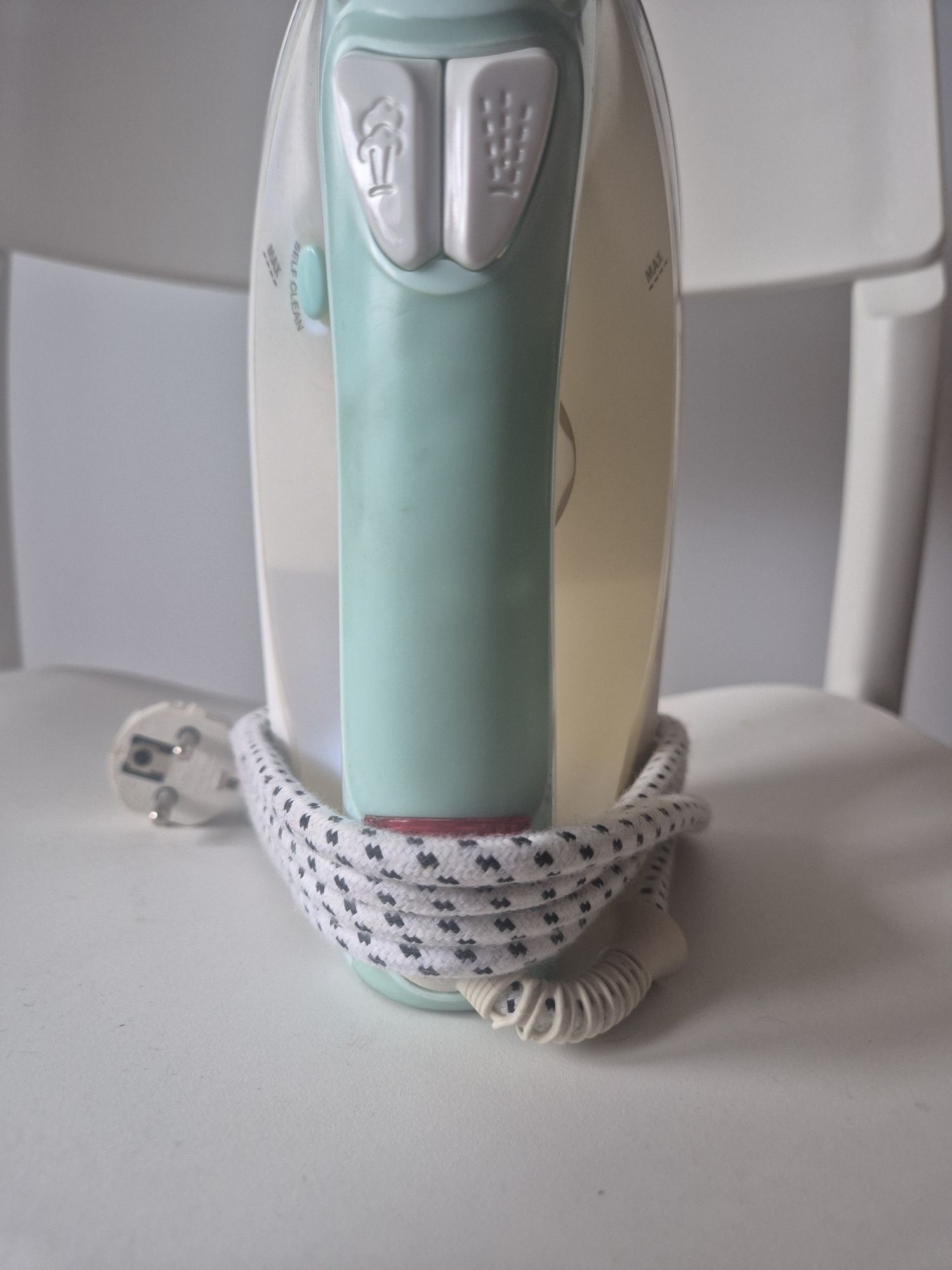 Żelazko Zelmer Navigator 2000 w