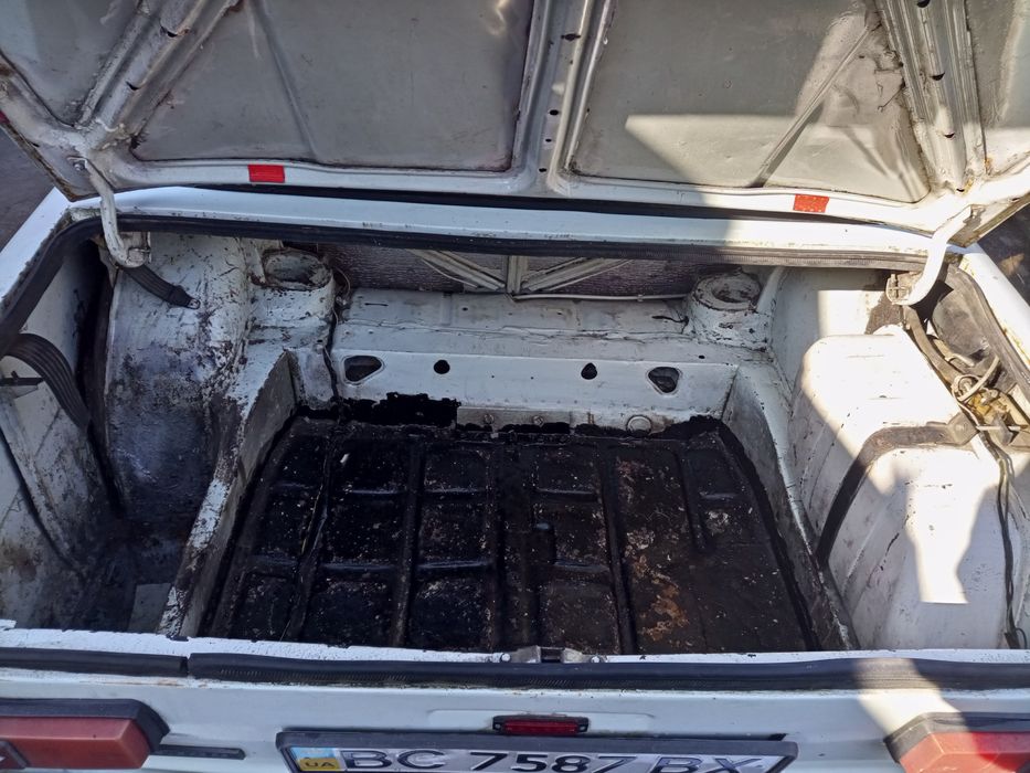 ВАЗ21011 продаж торг