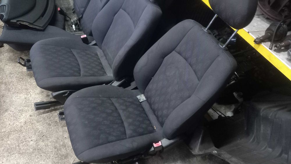 Bancos Mercedes W203