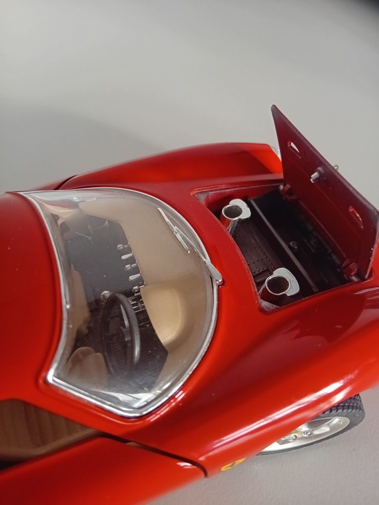 Ferrari 250 Le Mans bburago 1:18 kolekcjonerski