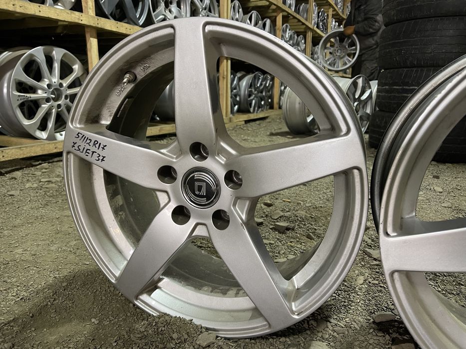 Стильні диски 5/112 R17 7.5J ET37 комплект з Європи