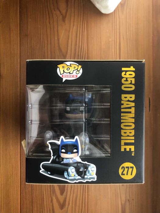 funko pop batmobile 80 anos Nº277