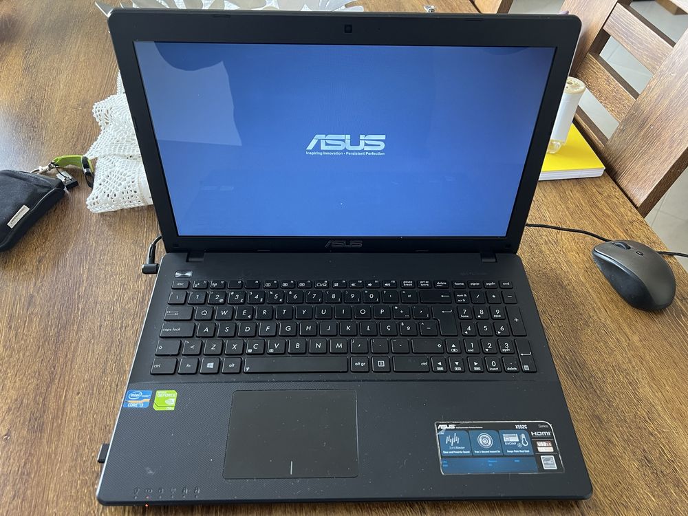 ASUS XC552 i3 4G RAM/500G Armazenamento