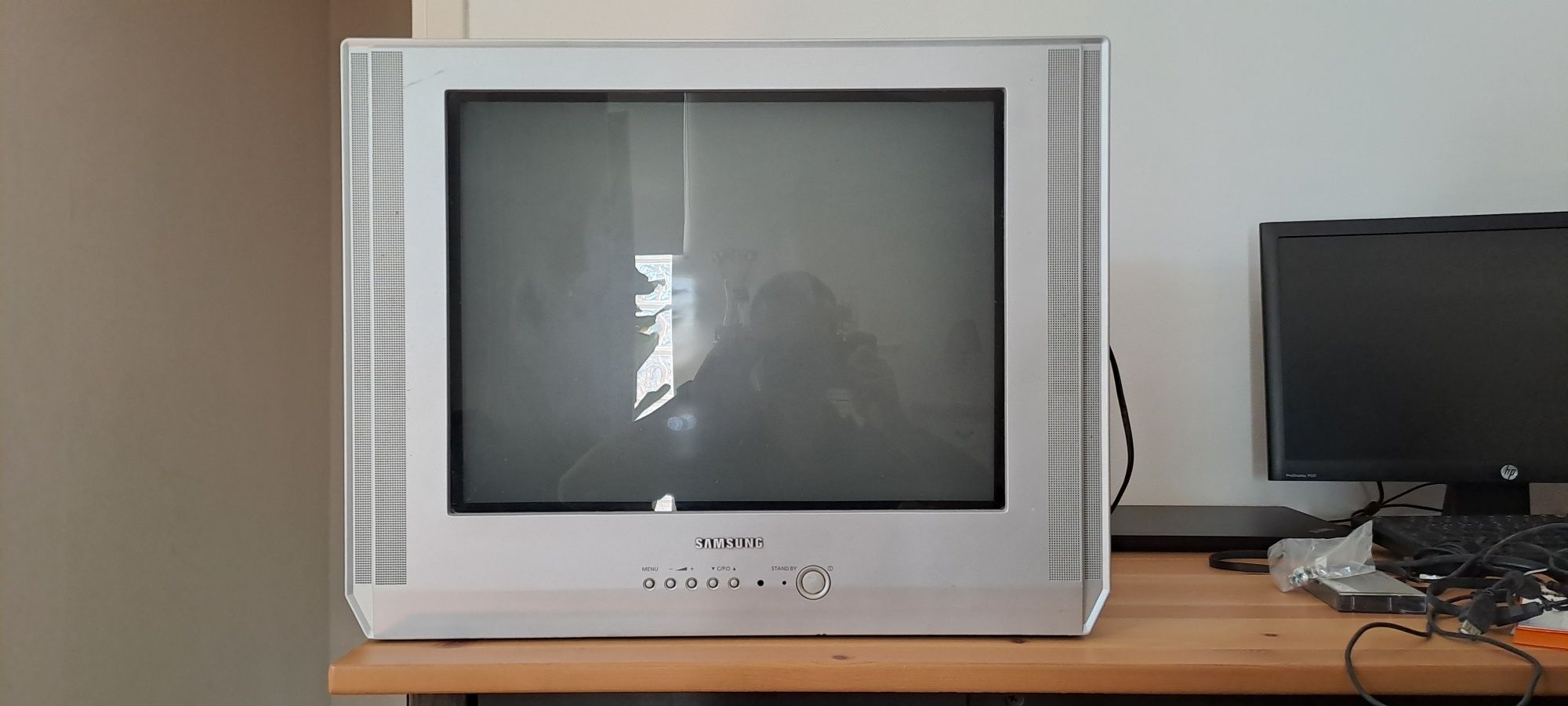 Televisor Samsung 52 cm