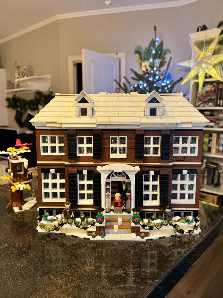 Lego Home Alone Сам удома повний комплект з підтсвіткою та коробкою