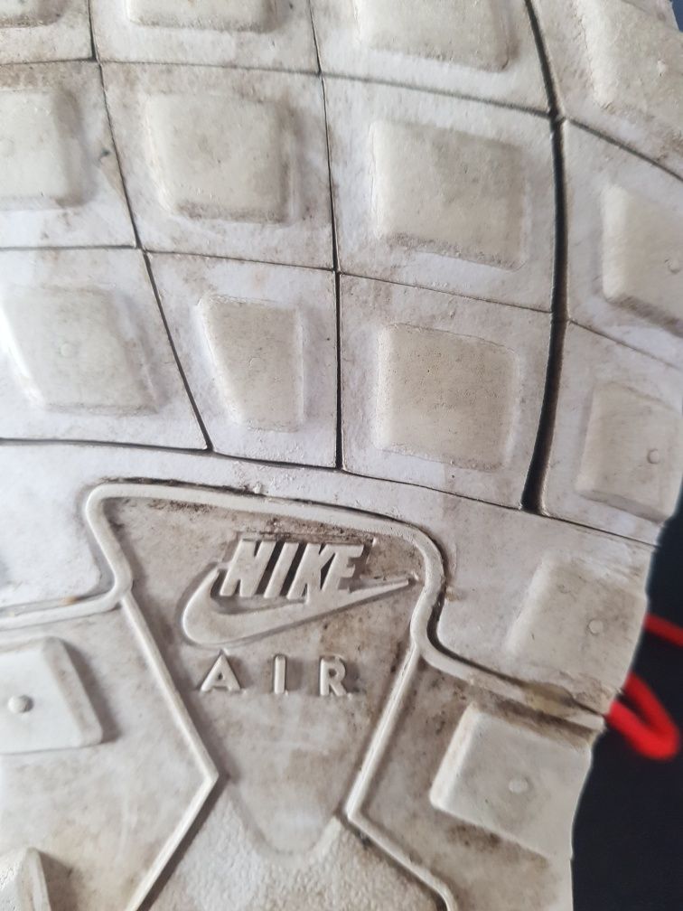 Buty adidasy dla dziewczynki. Nike Air 36. Print. Pomarańczowe, neonow