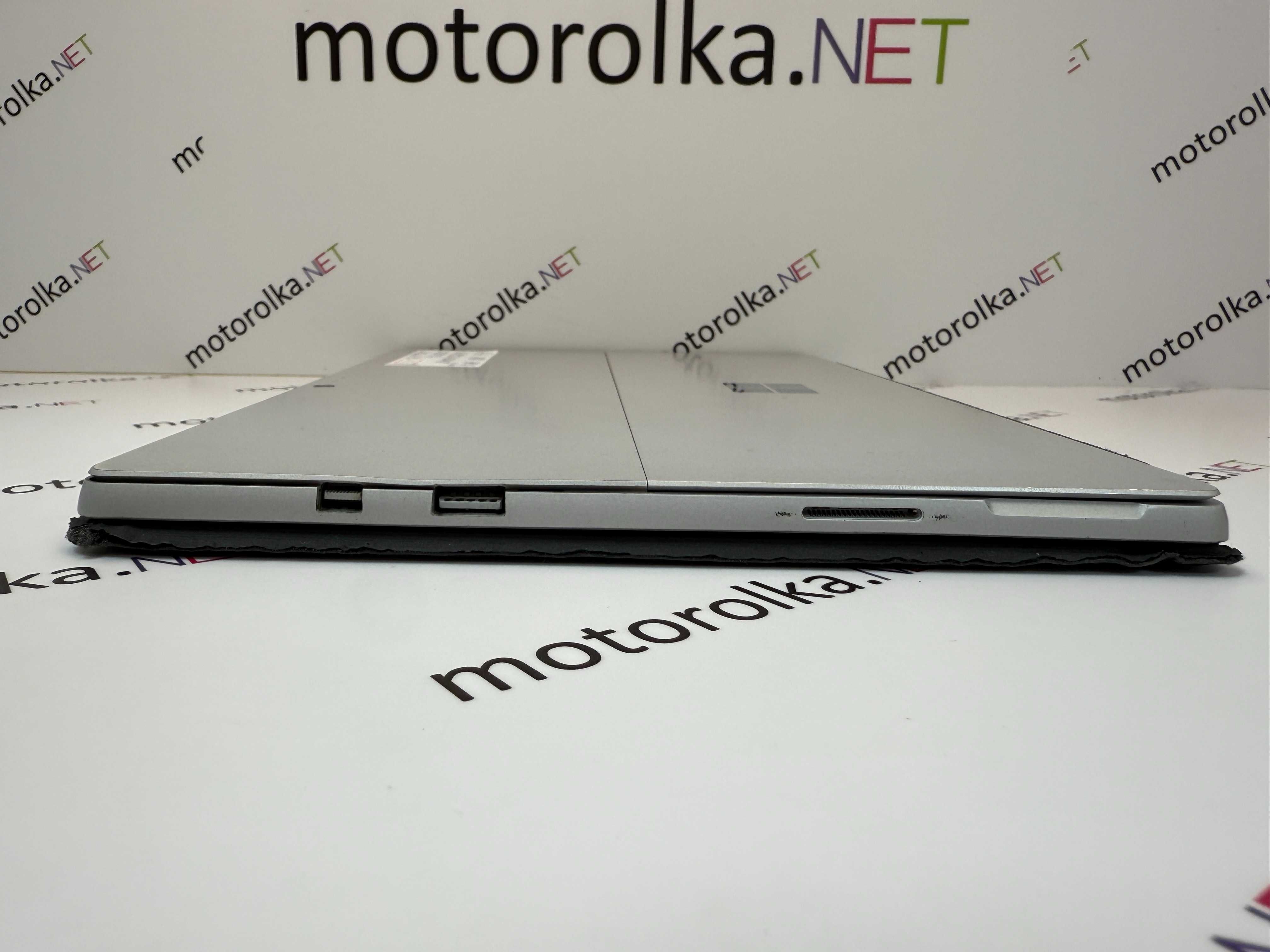 Ноутбук планшет Microsoft Surface Pro 6 12,3" 2K/i5-8350u/8 RAM/256