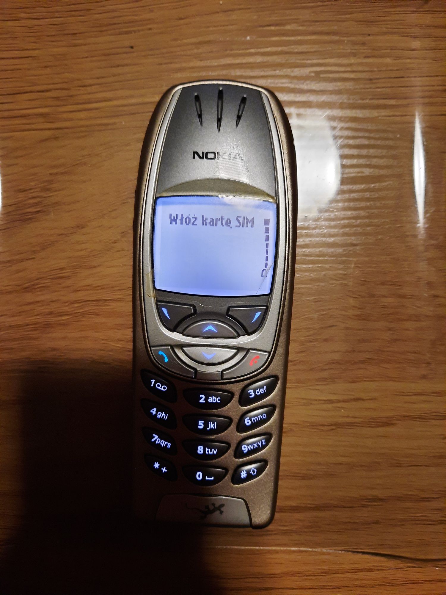 Telefony Nokia 6310i