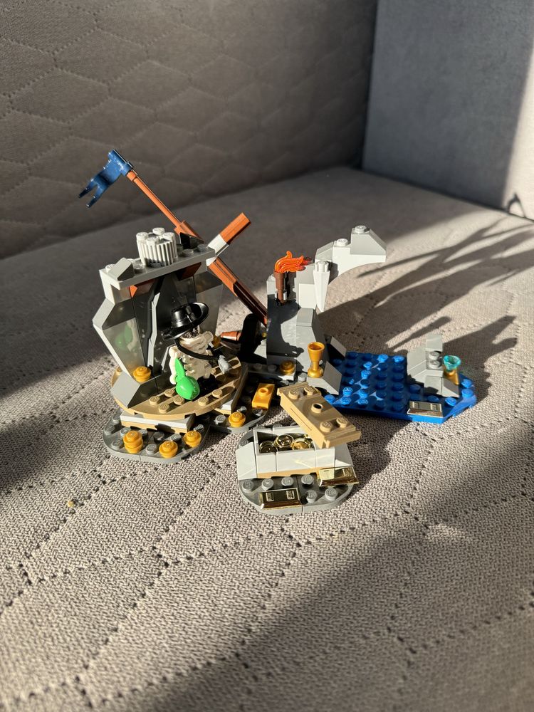 Lego 4181  Pirates of the Caribbean -  Isla De Muerta