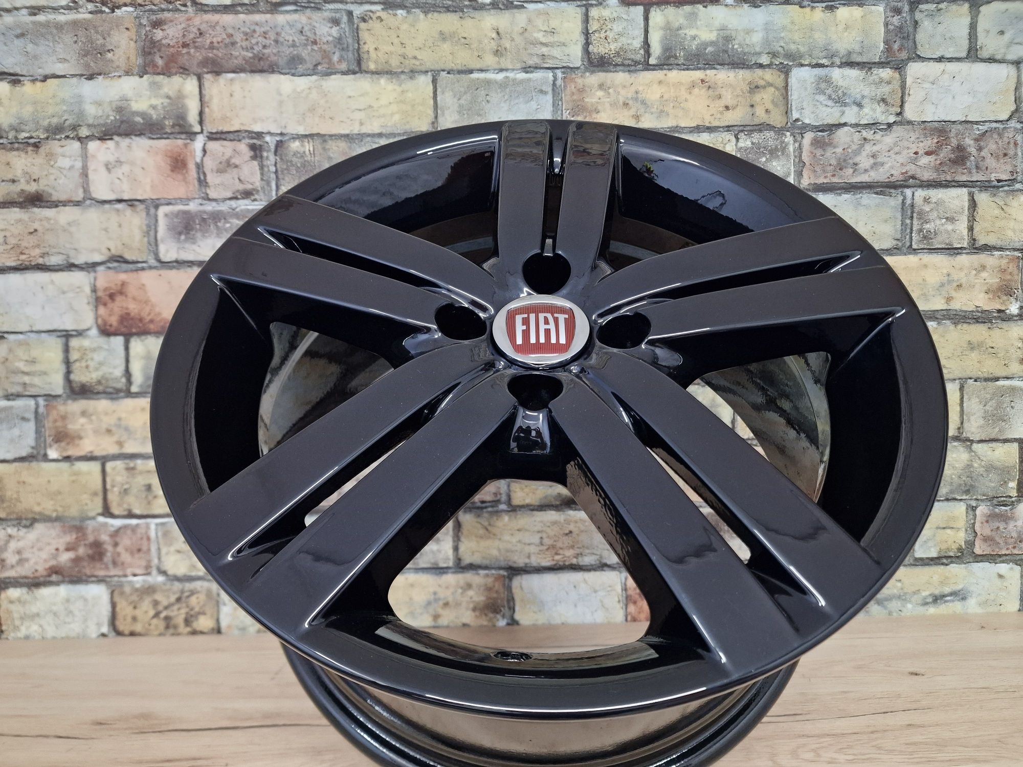 Felgi 16' 4x98 FIAT 500 Punto Qubo Tipo Stilo Idea Albea Fiorino Bravo