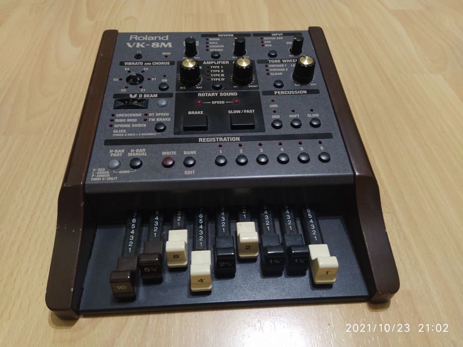 Синт Roland vk8m noHammond no Nord обмін