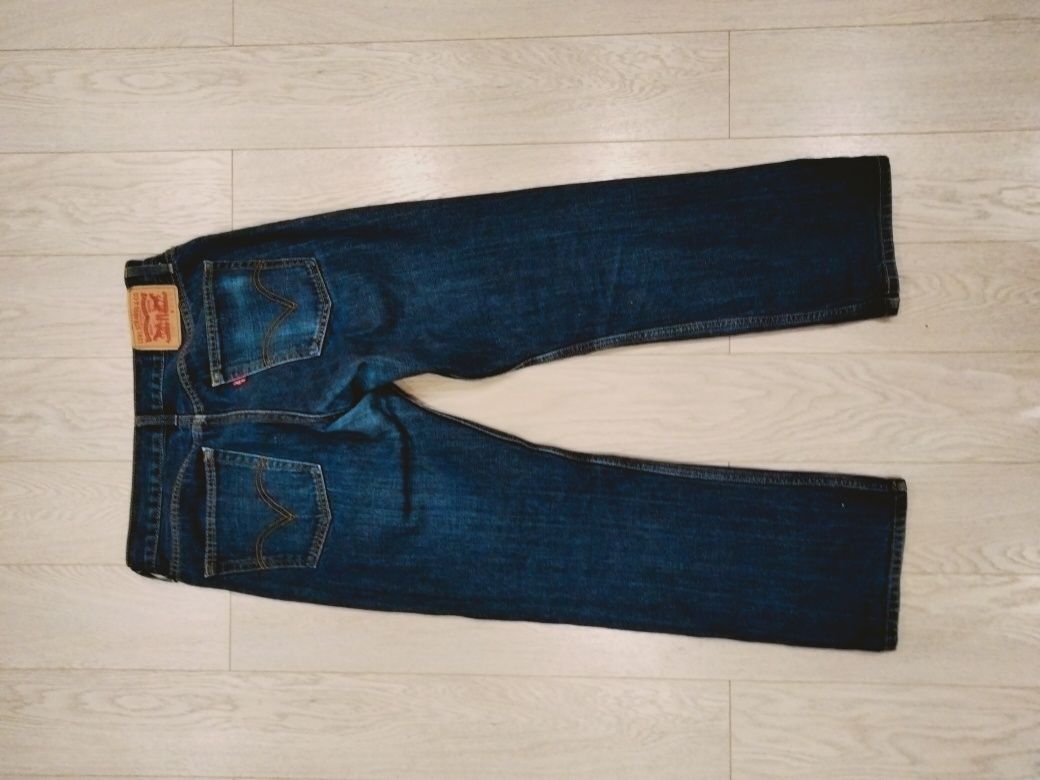 Продам мужские джинсы Levi's 514 оригинал