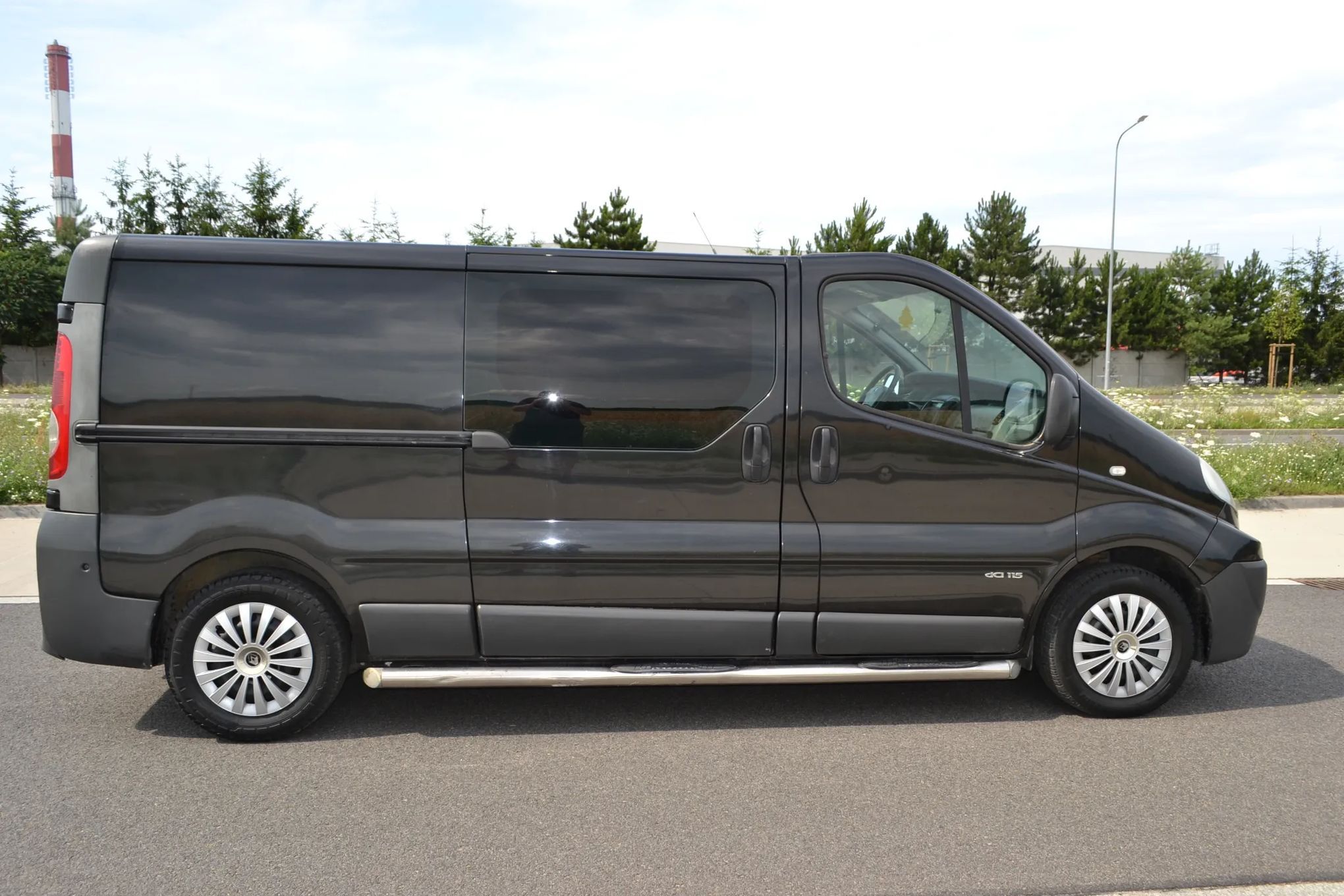 Renault Trafic  Long 2,0 DCI 115 - Konny KLIMA 6 osobowy Super Stan !!!