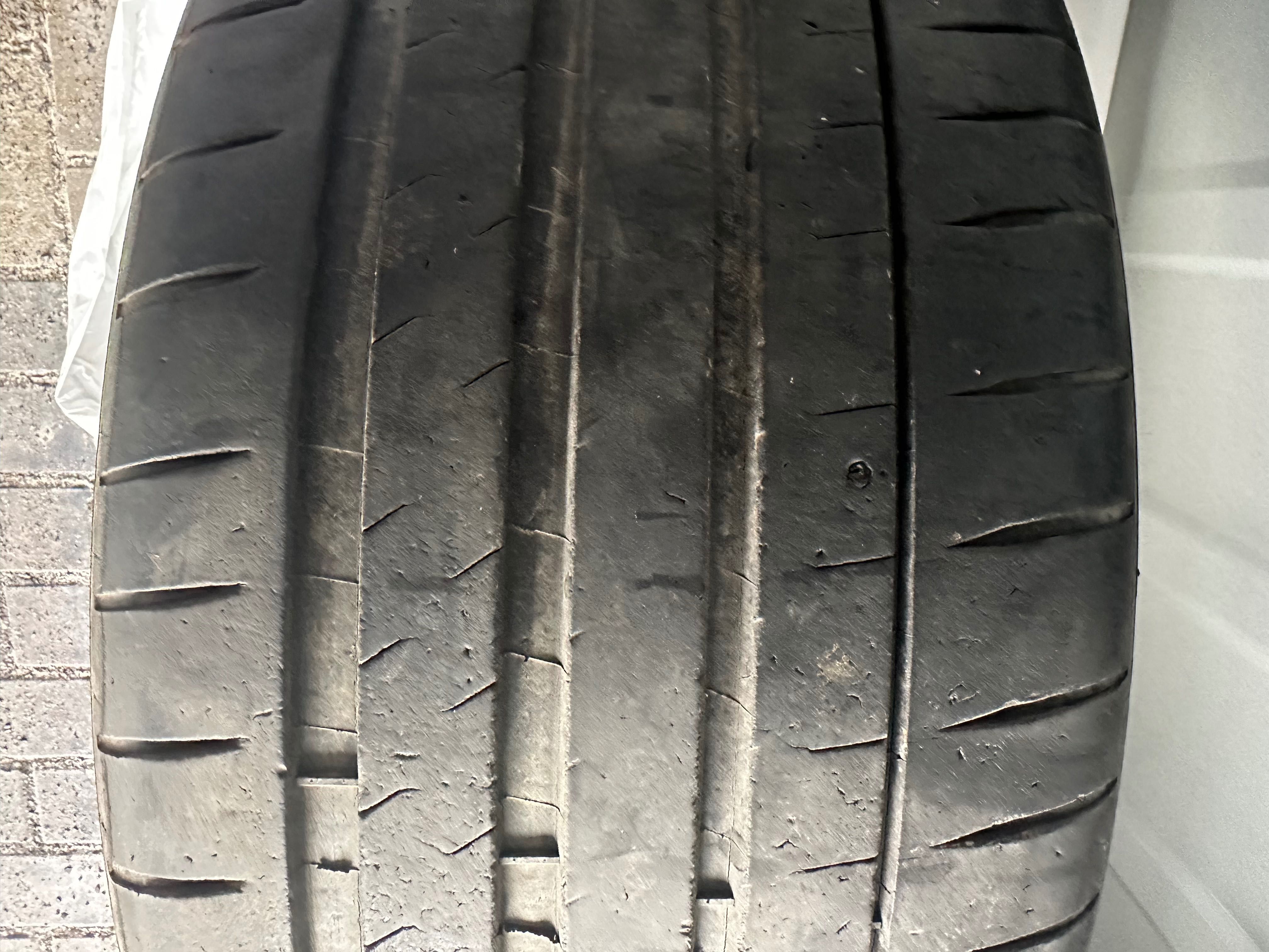 Michelin Pilot Sport 4s 275/35/20