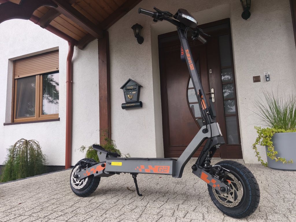 KUKIRIN G2 800W wersja 2025 max 45km/h, aku 48V 15,6Ah zasięg 55km,