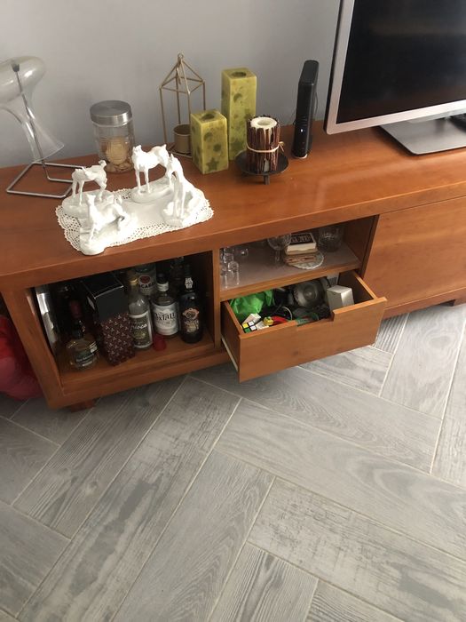 Movel de Tv de Madeira Maciça
