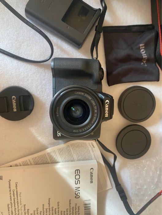 Canon EOS M50 Kit Completo