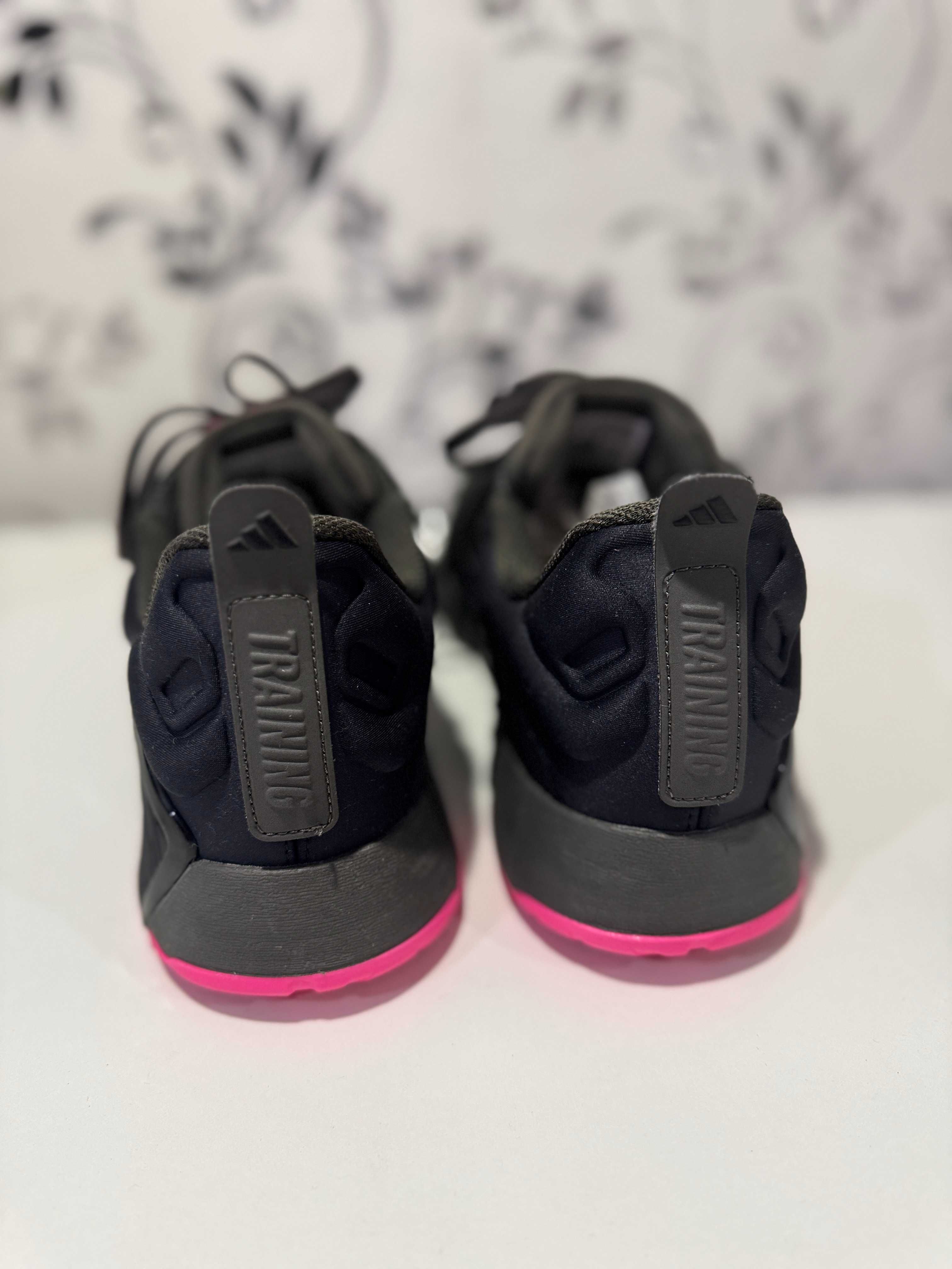 Кросівки тренувальні Adidas Dropset 3 Black ID8630, 42р.