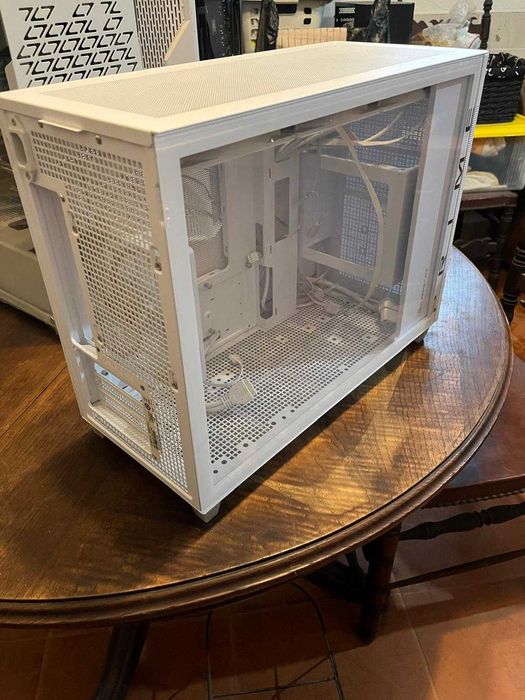 Caixa ASUS Prime AP201 mATX Branca