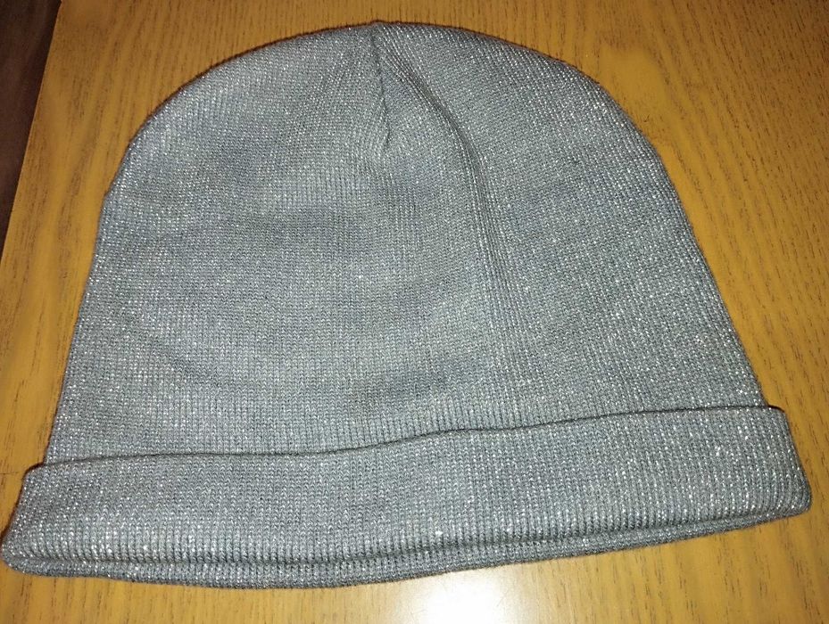 Шапочка, шапка на дівчинку 7 років