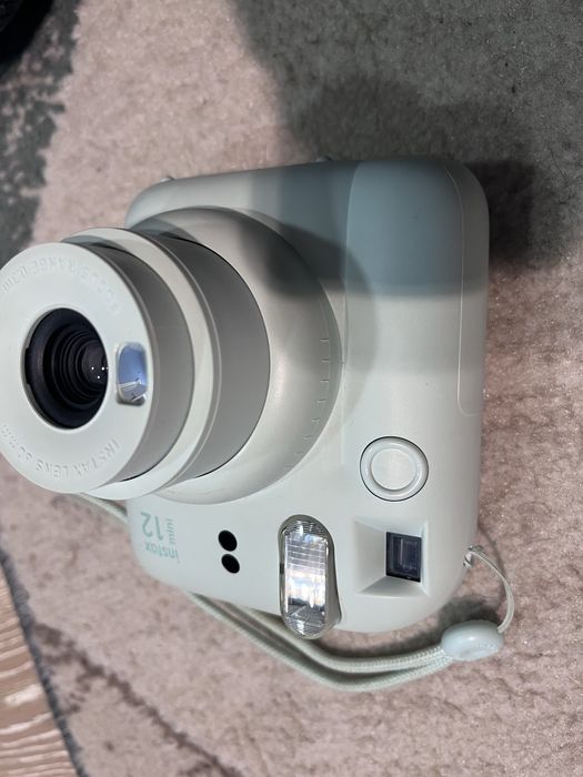 Sprzedam instax 12 mini