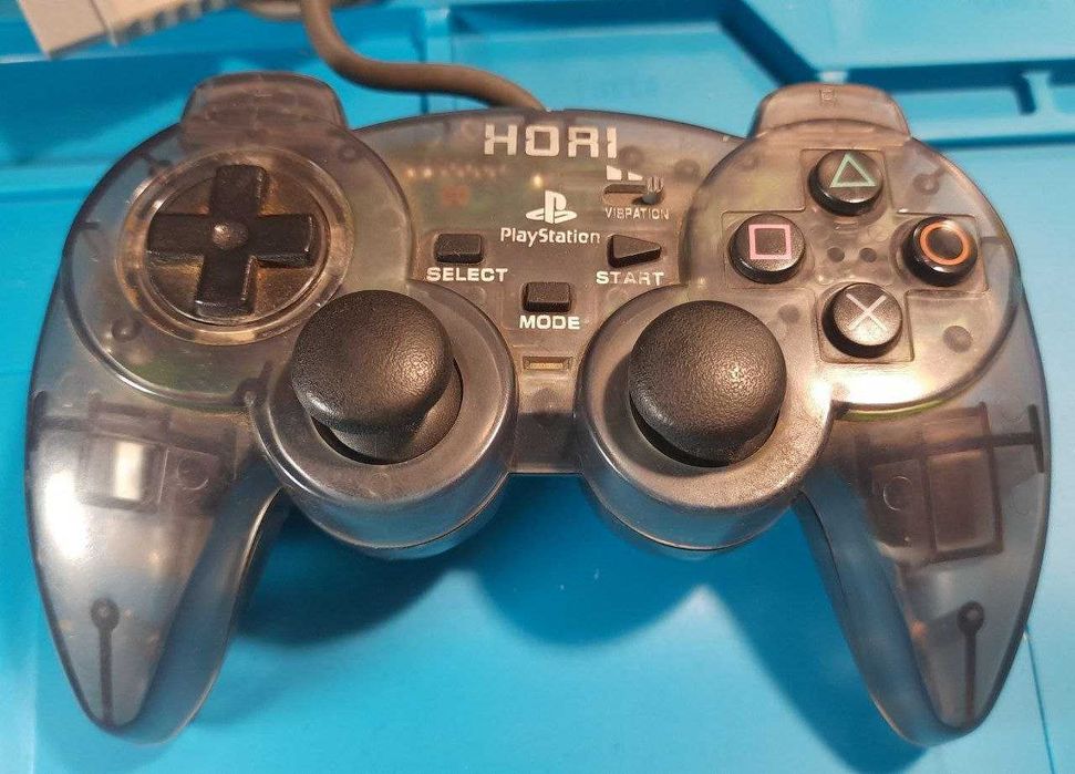 Продам геймпад Hori для PlayStation 1