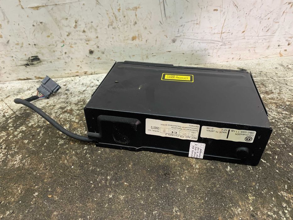 Volkswagen Passat B5 Czytnik Zmieniarka Płyt CD