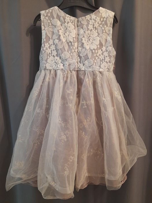 Sprzedam piękna sukienkę idealna na świąteczne dni