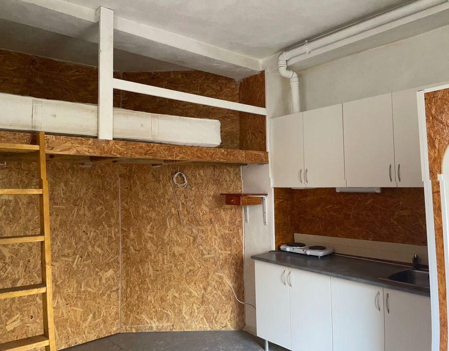 Estúdio para arrendar na Amadora