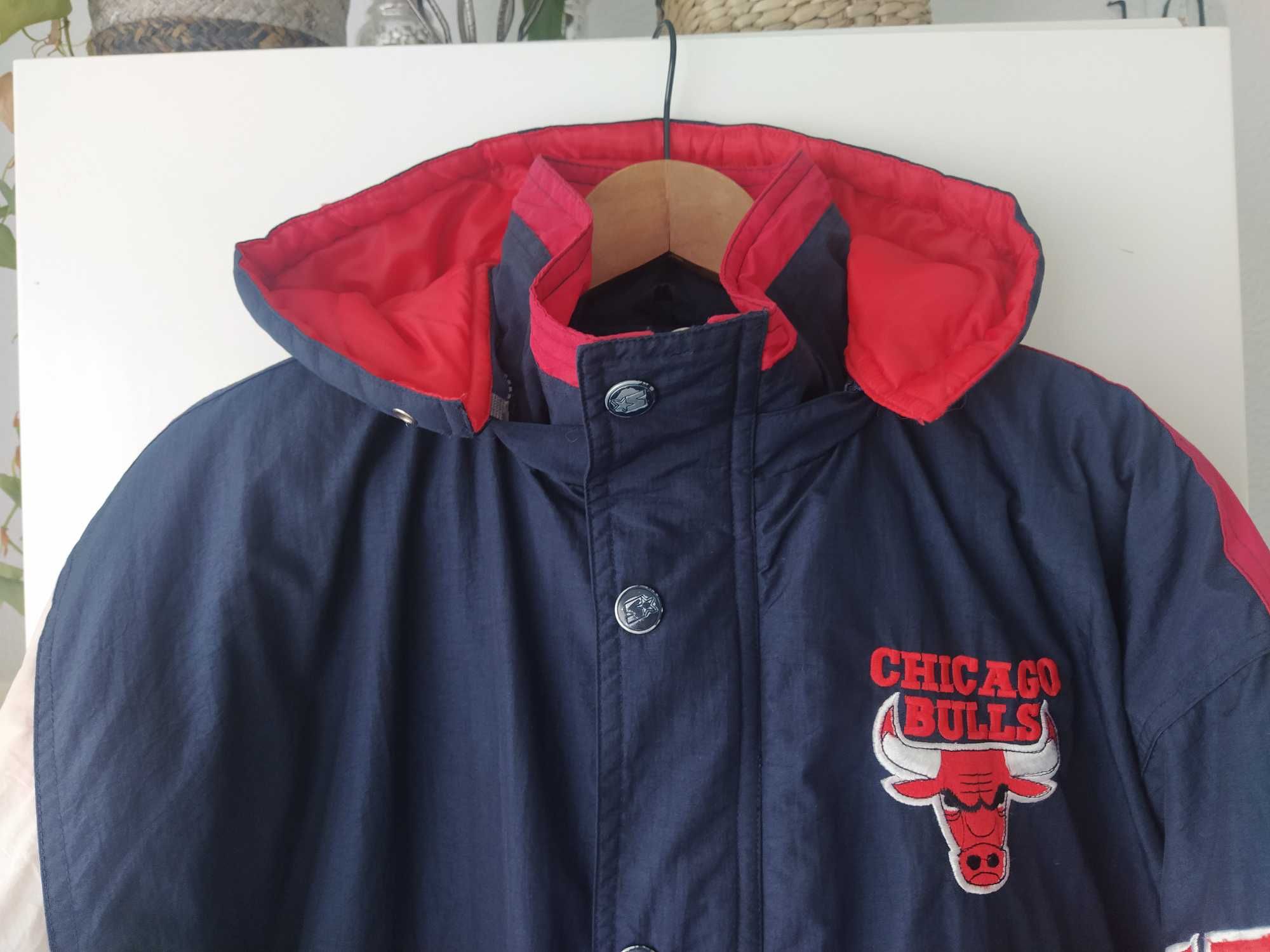 Vintage zimowa kurtka Chicago Bulls roz. M lata '90 granatowo czerwona