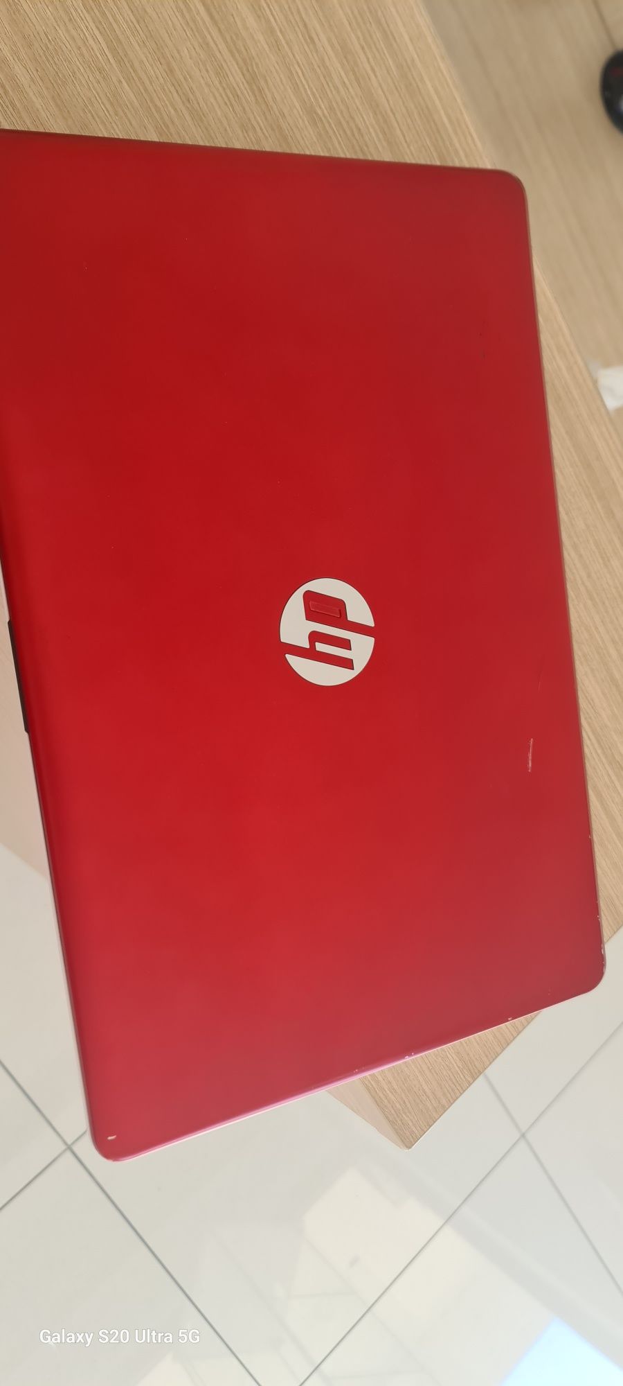 Portatil HP - 15-bs000np