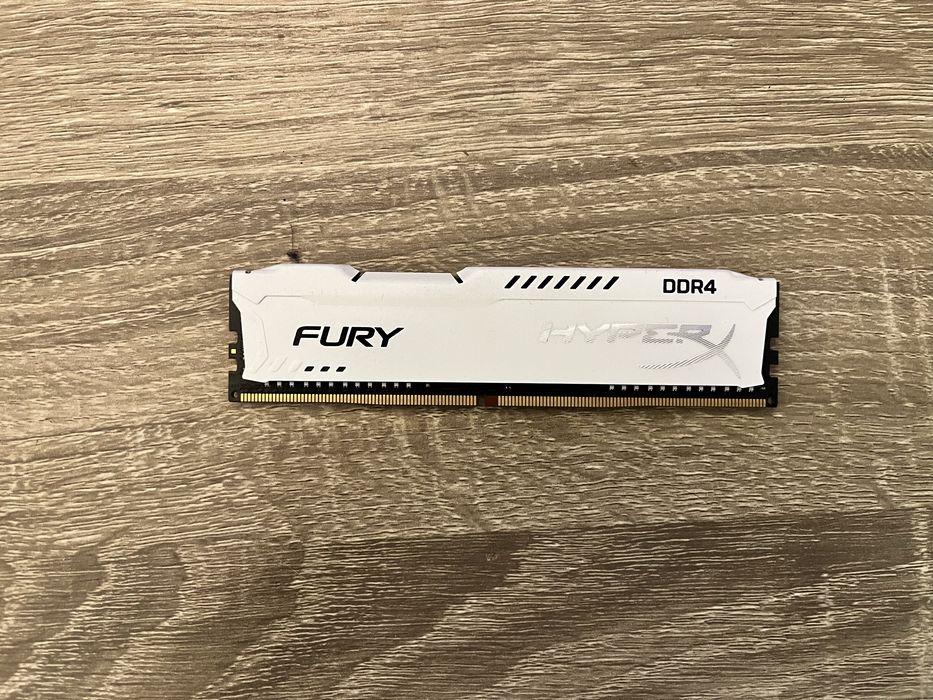 Pamięć RAM KINGSTON Fury 8 gb ddr4 3200Mhz