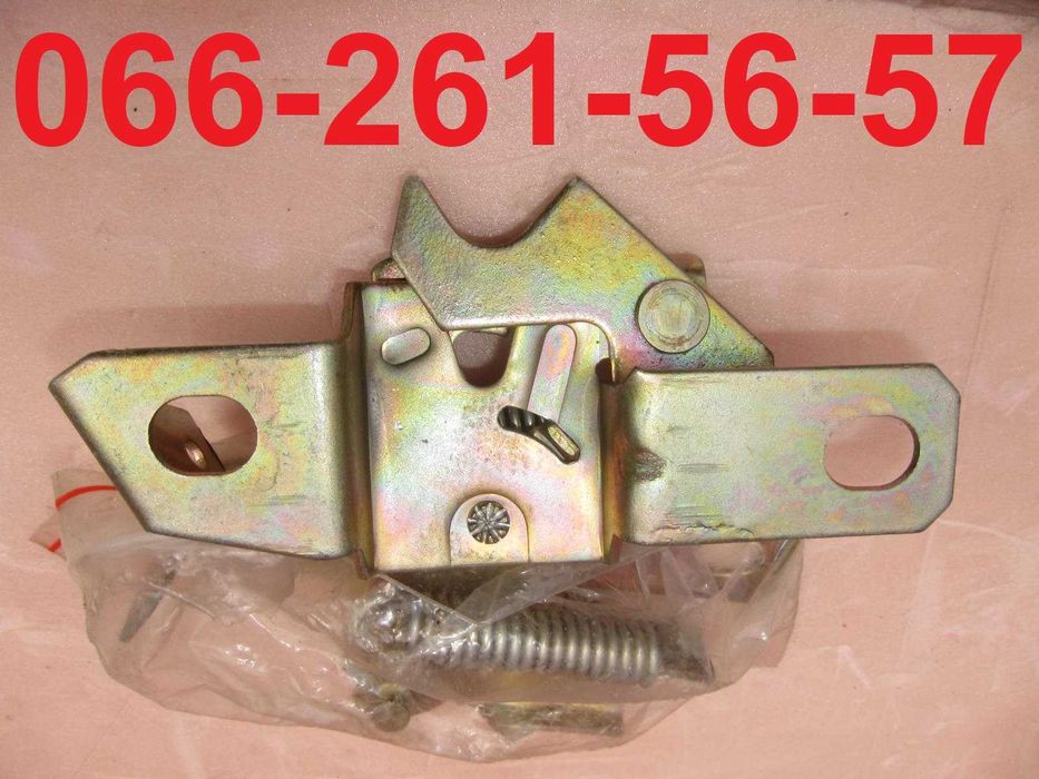 Продам Замок Капоту ВАЗ Класика Нива 2101-8406010