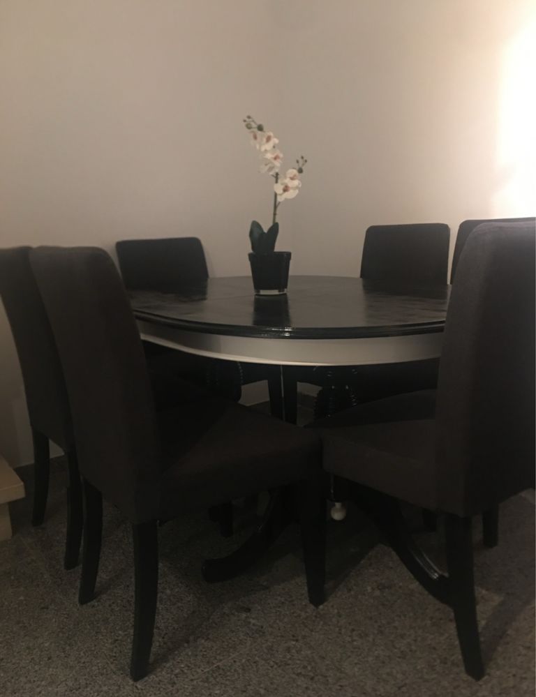 Mesa jantar com cadeiras