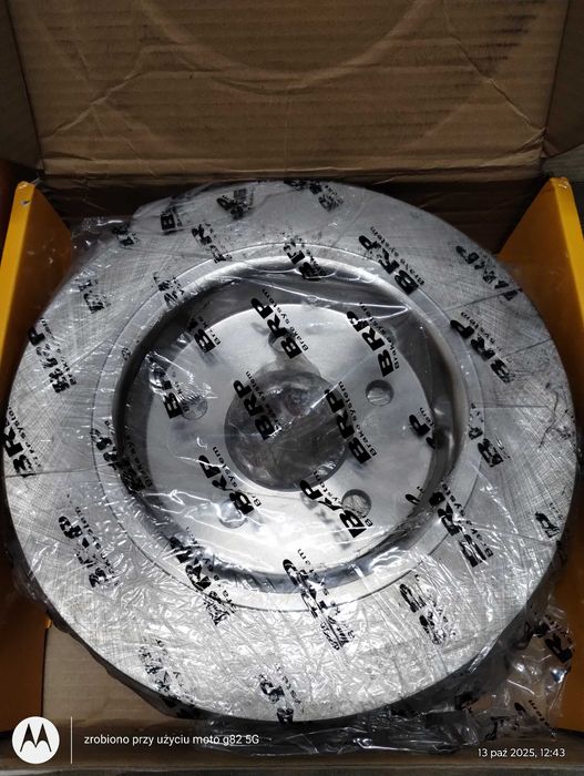 Tarcze Hamulcowe Przód tył Ford C-MAX Focus Volvo S40 V50 C30 300/280