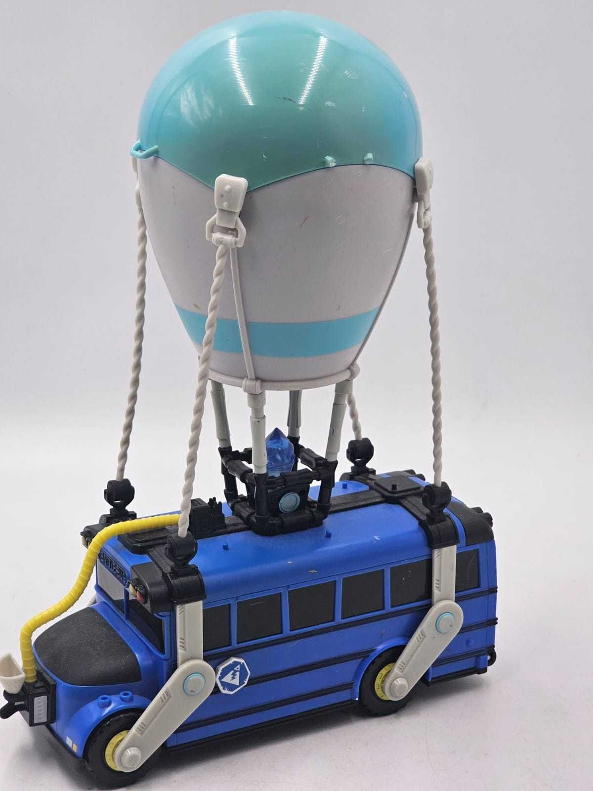 Fortnite Battle Bus autobus pojazd z gry
