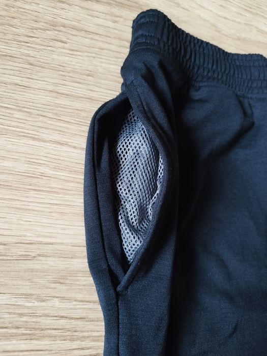 Chłopięce sportowe spodnie Under Armour, rozm.XS