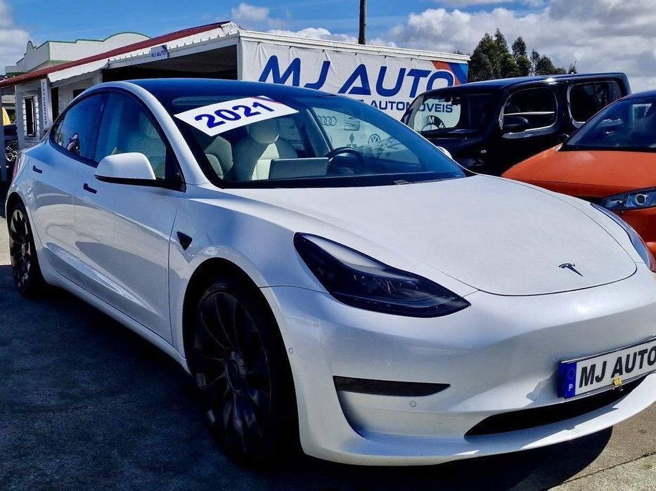 Tesla Model 3 Performance Dual Motor AWD