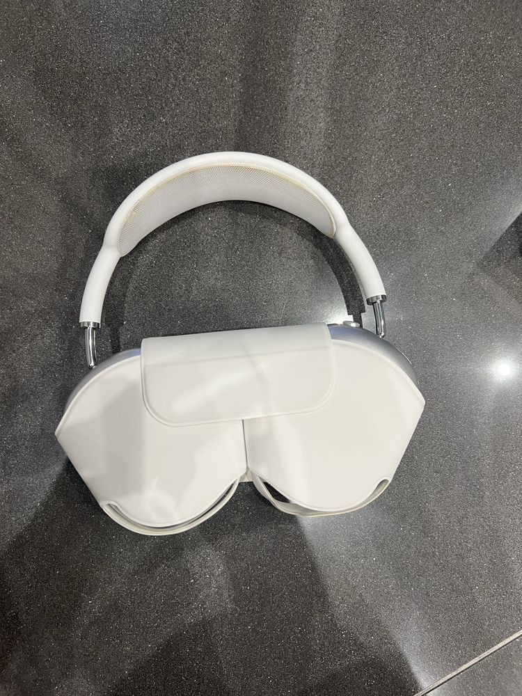 Airpods Max Lighting USZKODZONE