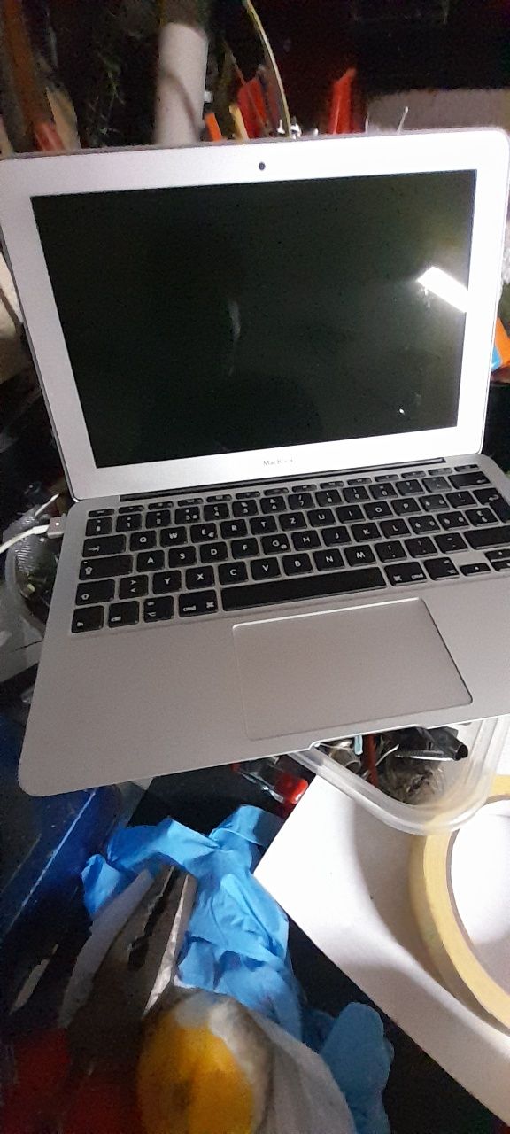 Macbook air A 1466 i macbook air A1465