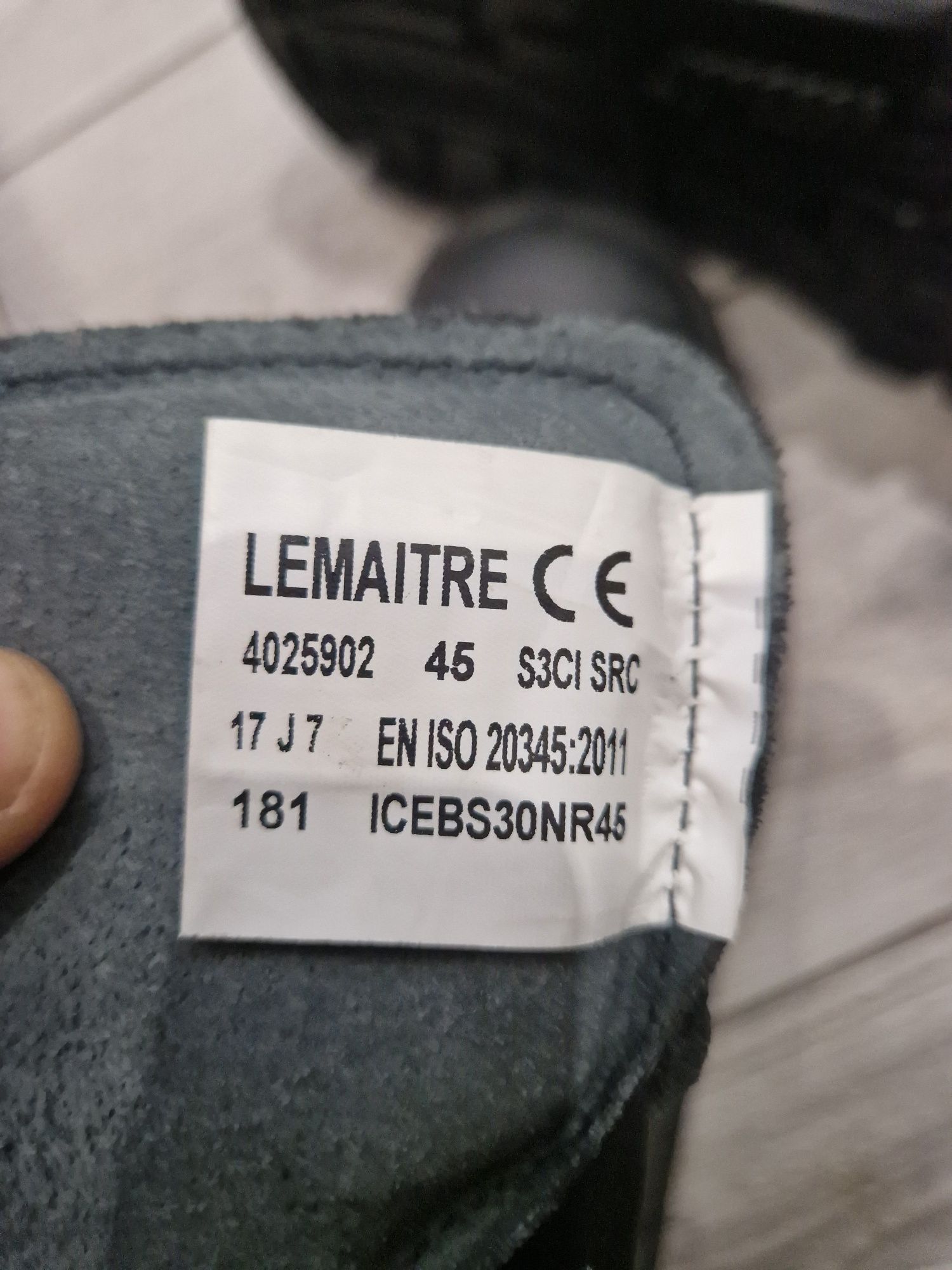 Buty zimowe trzewiki robocze Iceberg lemaitre r.45