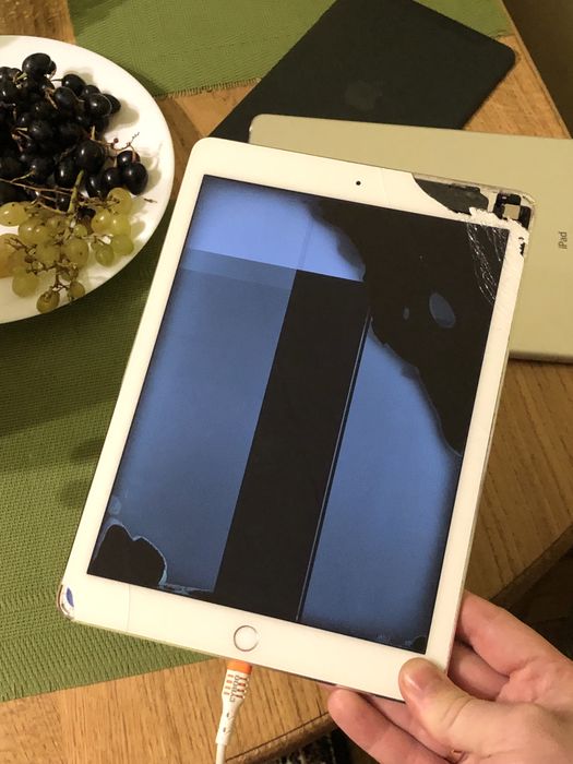 Планшет Apple Ipad Air 2 64gb Icloud OFF A1566