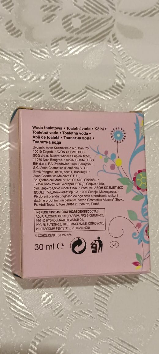 Petal by Cynthia Rowley 30 ml,woda Avon dla dziewczynki/kobiety.NOWA.