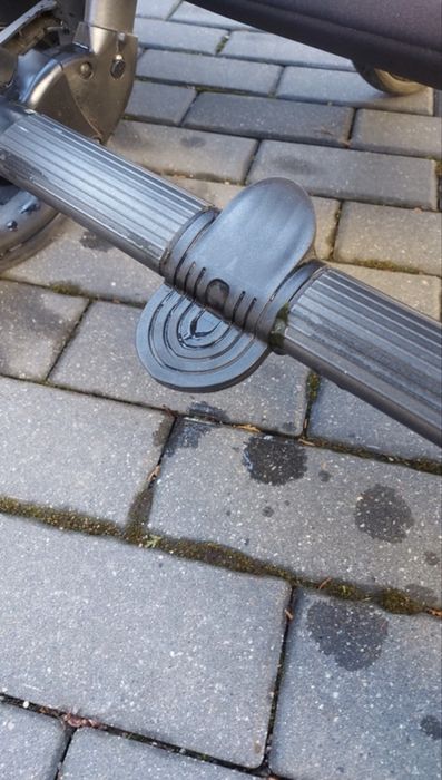 Wózek głęboko spacerowy Roan Bloom zestaw 2w1, kolor Black Dots