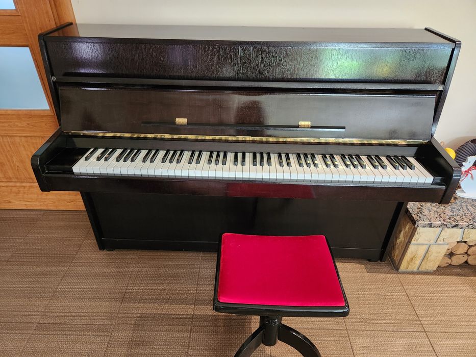 Pianino Legnica po renowacji